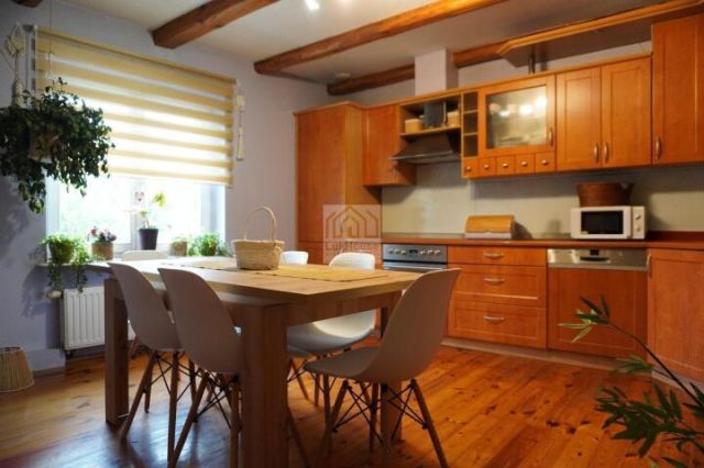 Mieszkanie 3-pokojowe Radzionków. Zdjęcie 3