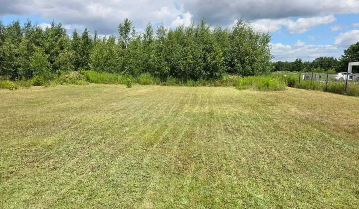 Działka budowlana Uraz