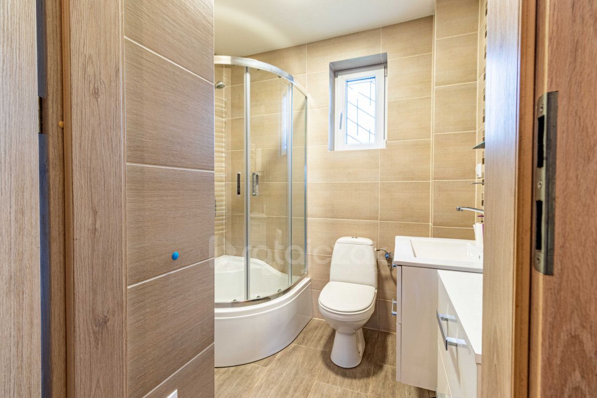 dom wolnostojący, 6 pokoi Rumia. Zdjęcie 7