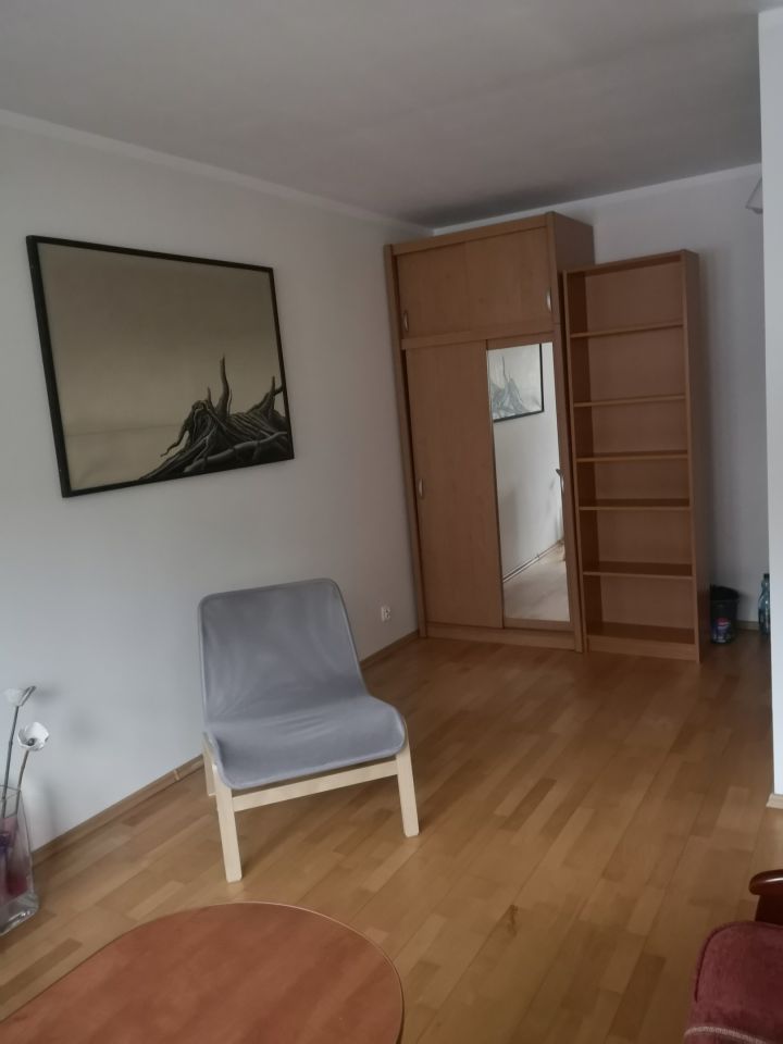 Mieszkanie 2-pokojowe Warszawa Włochy, ul. 1 Sierpnia. Zdjęcie 2