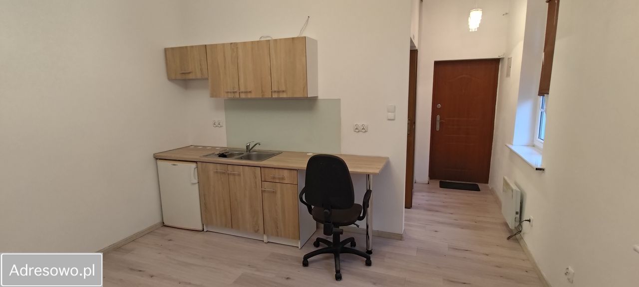 Mieszkanie 1-pokojowe Poznań Wilda, ul. Jana Umińskiego. Zdjęcie 1