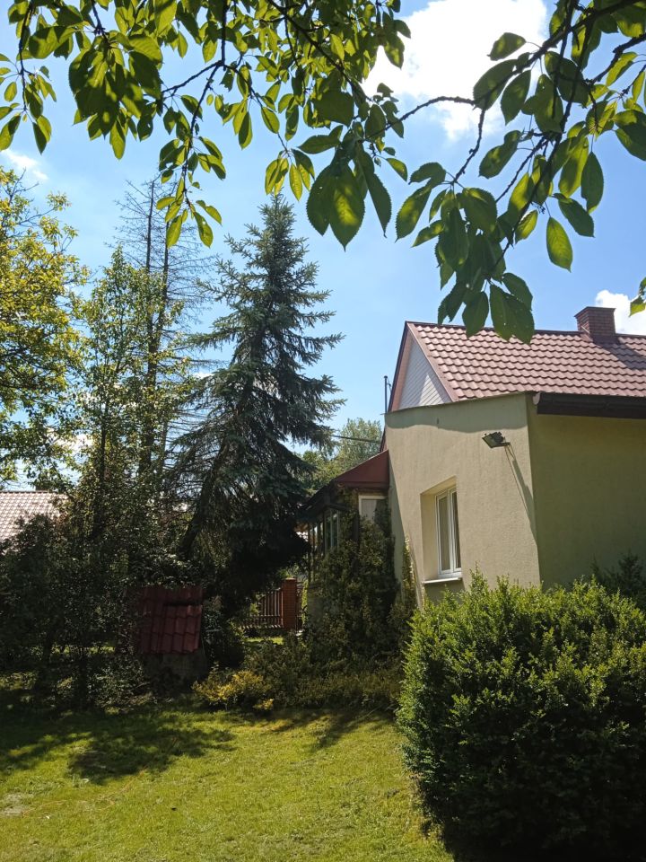 dom wolnostojący, 3 pokoje Smarków. Zdjęcie 2