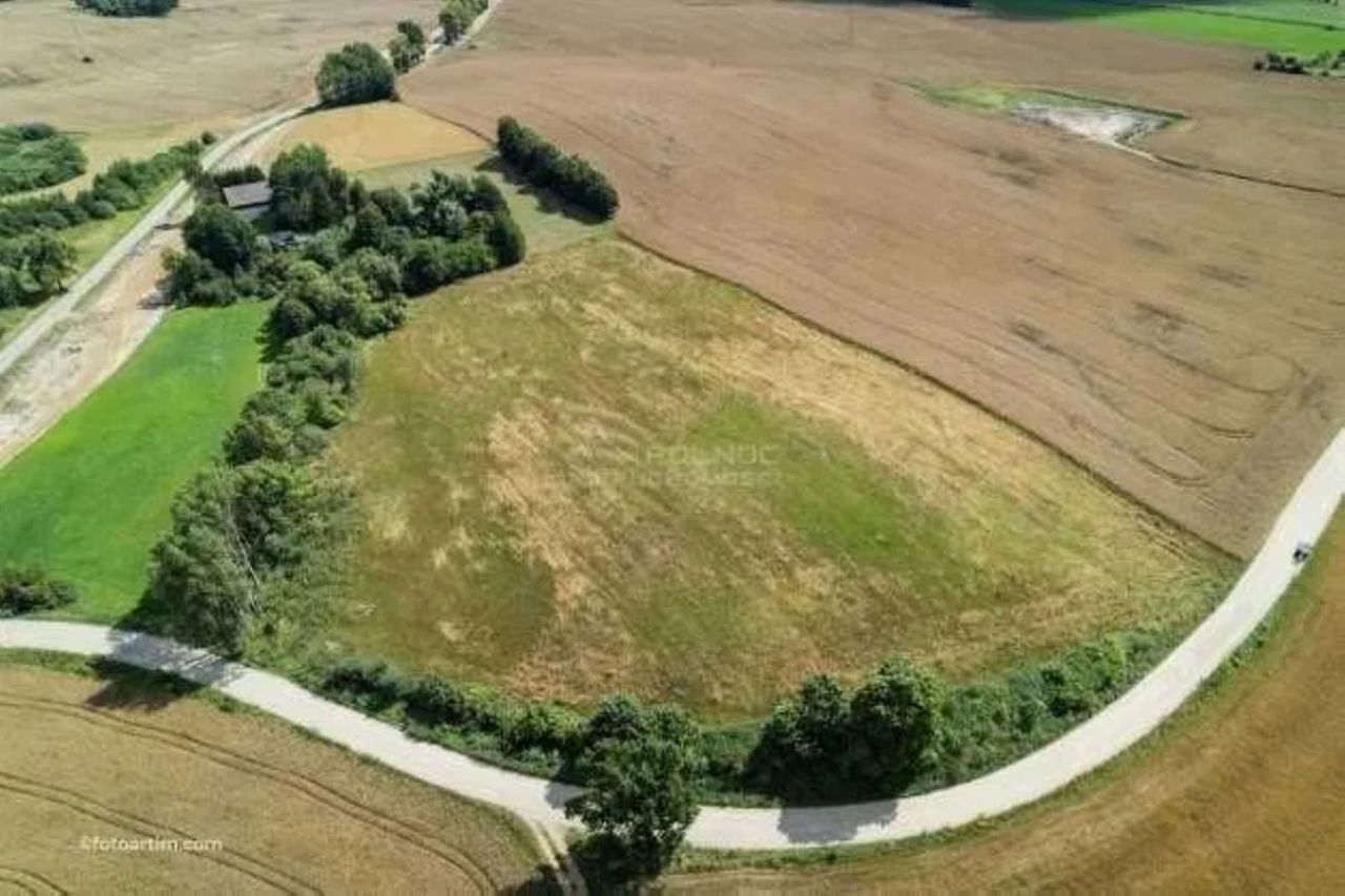 Działka budowlana Medyny. Zdjęcie 3