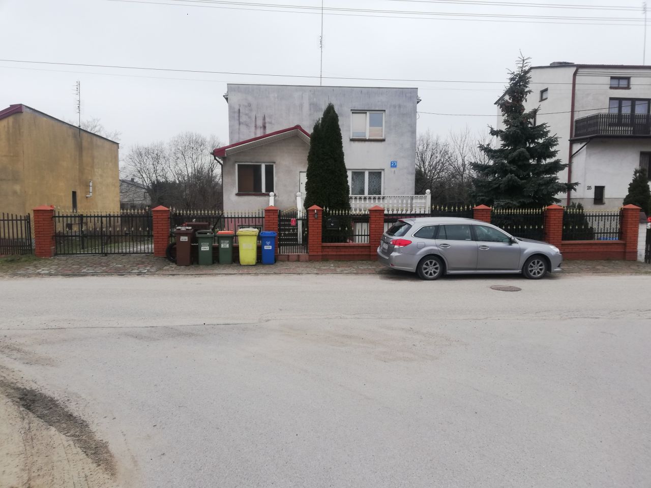 dom wolnostojący, 4 pokoje Skierniewice, ul. Krzywa