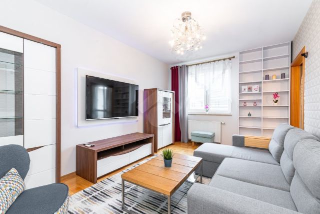 Mieszkanie 2-pokojowe Kraków Kurdwanów, ul. Michała Żaka. Zdjęcie 2