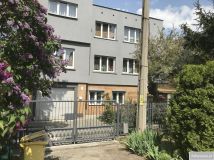 dom wolnostojący, 5 pokoi Legnica, ul. Janowska