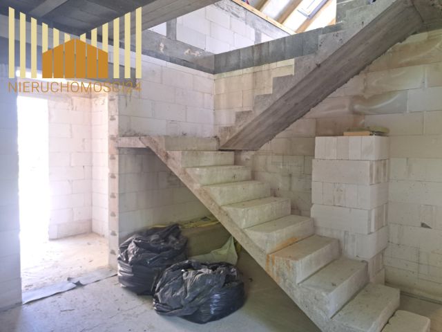 dom wolnostojący, 4 pokoje Mrozy. Zdjęcie 10