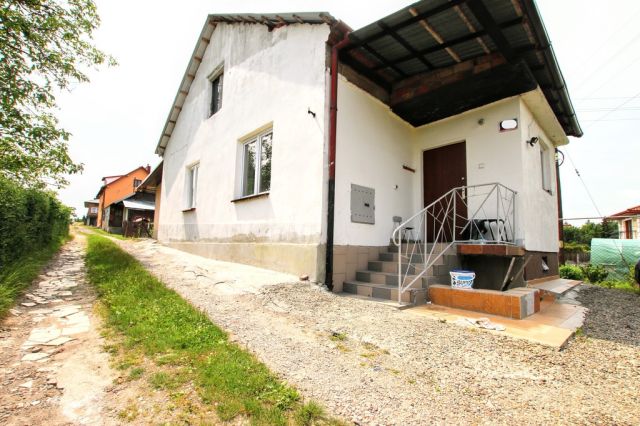 dom wolnostojący, 3 pokoje Rzeszów, ul. Karkonoska. Zdjęcie 1