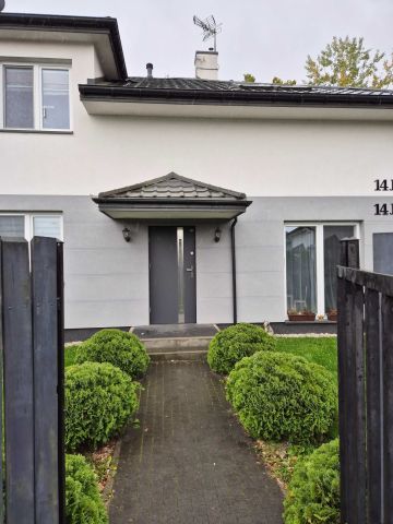 dom szeregowy, 3 pokoje Wiązowna Kościelna. Zdjęcie 1