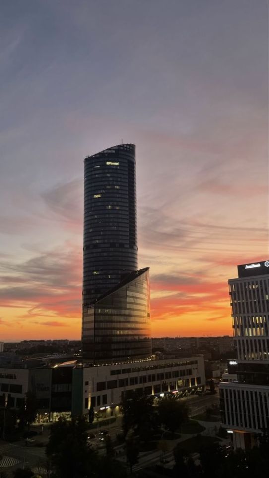 Mieszkanie 2-pokojowe Wrocław Stare Miasto, ul. Powstańców Śląskich. Zdjęcie 2