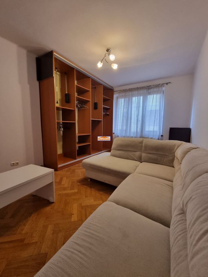 Mieszkanie 5-pokojowe Kraków Stare Miasto, ul. Mariana Langiewicza. Zdjęcie 2