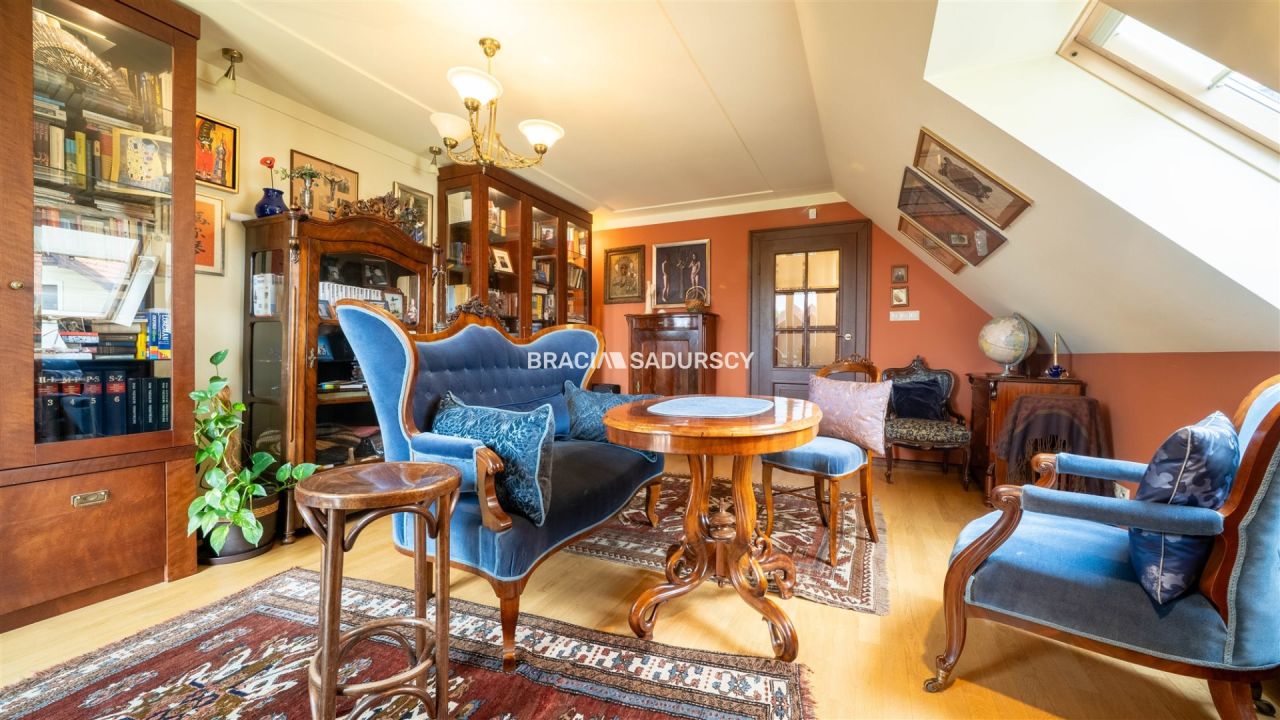 dom wolnostojący, 6 pokoi Bibice, ul. Kwiaty Polne. Zdjęcie 12