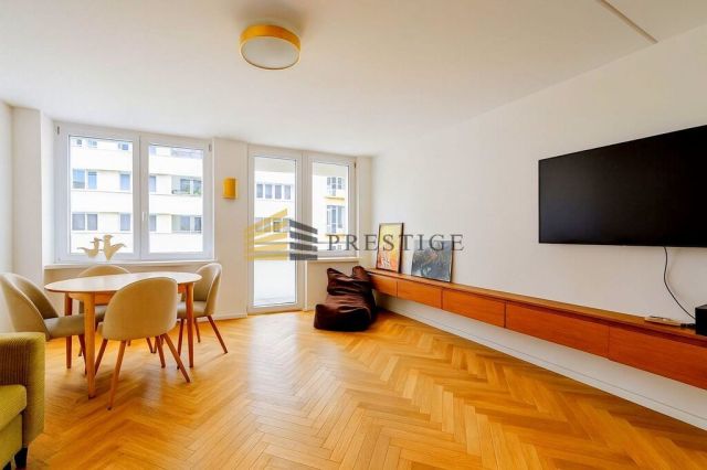 Mieszkanie 3-pokojowe Warszawa Powiśle, ul. Okrąg. Zdjęcie 2