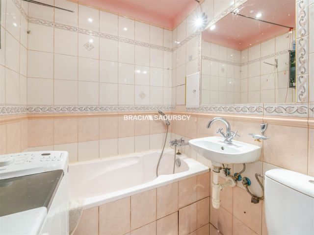 Mieszkanie 2-pokojowe Skawina, ul. Wesoła. Zdjęcie 8