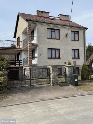 dom wolnostojący, 6 pokoi Piecki, ul. Spacerowa. Zdjęcie 1