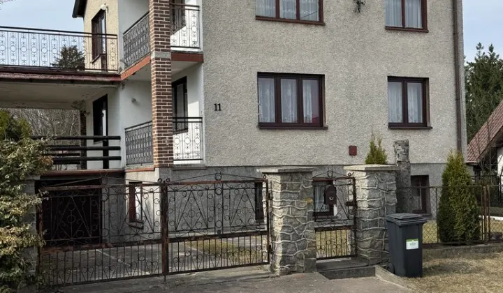 dom wolnostojący, 6 pokoi Piecki, ul. Spacerowa