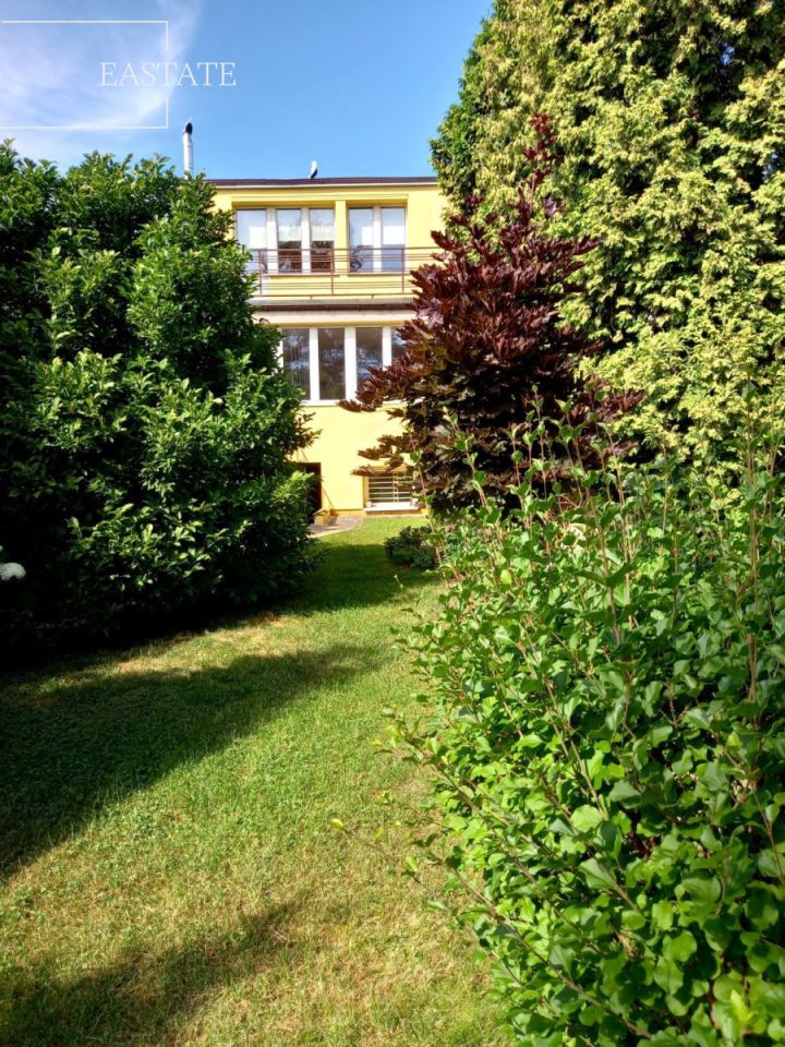 dom szeregowy, 4 pokoje Łomianki. Zdjęcie 3