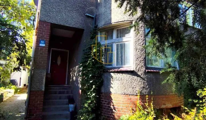 dworek, 8 pokoi Jelcz-Laskowice, ul. Wincentego Witosa