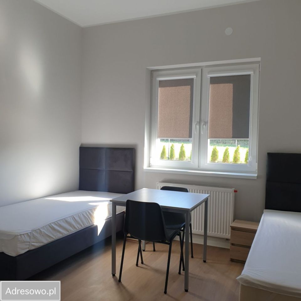 Nieruchomość komercyjna Płock, ul. Kobiałka. Zdjęcie 2