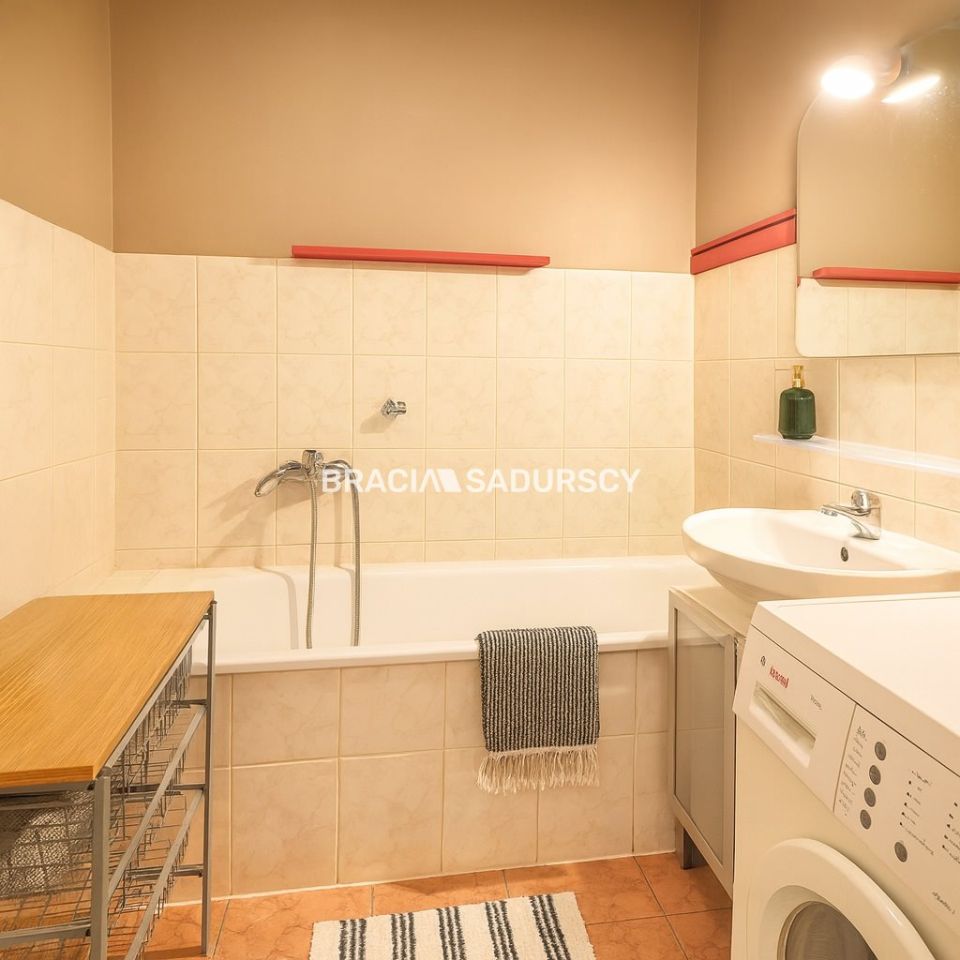 Mieszkanie 1-pokojowe Kraków, ul. Topazowa. Zdjęcie 3