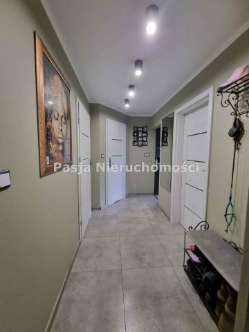 Mieszkanie 4-pokojowe Płock. Zdjęcie 8