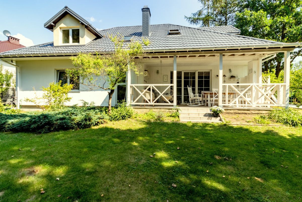 dom wolnostojący, 5 pokoi Dąbrowa Chotomowska, ul. Czeremchowa. Zdjęcie 5