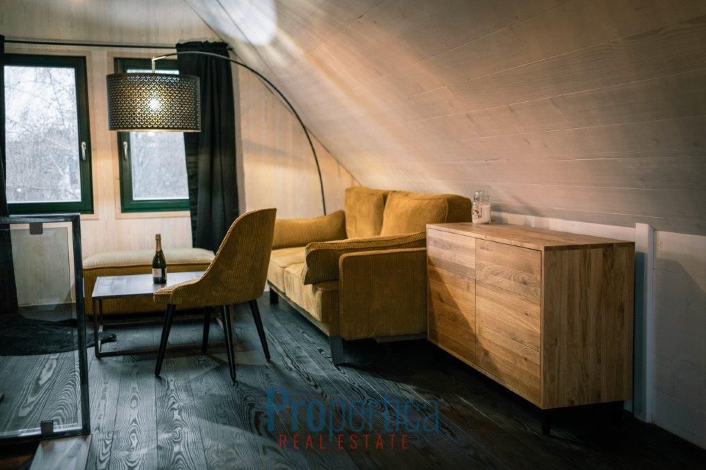 dom wolnostojący, 2 pokoje Rowy. Zdjęcie 4