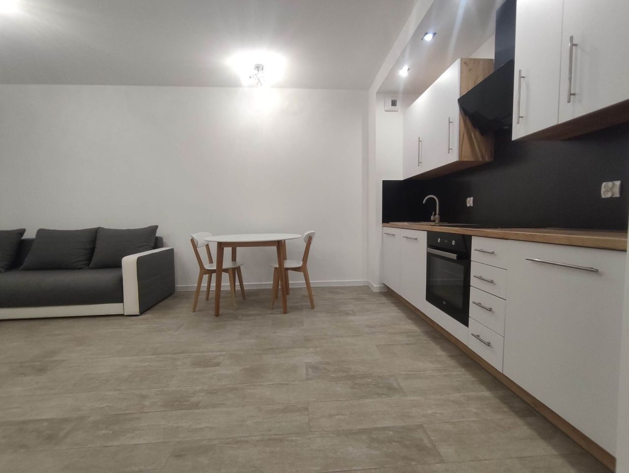 Mieszkanie 2-pokojowe Gorzów Wielkopolski, ul. Plac Jana Pawła II. Zdjęcie 4