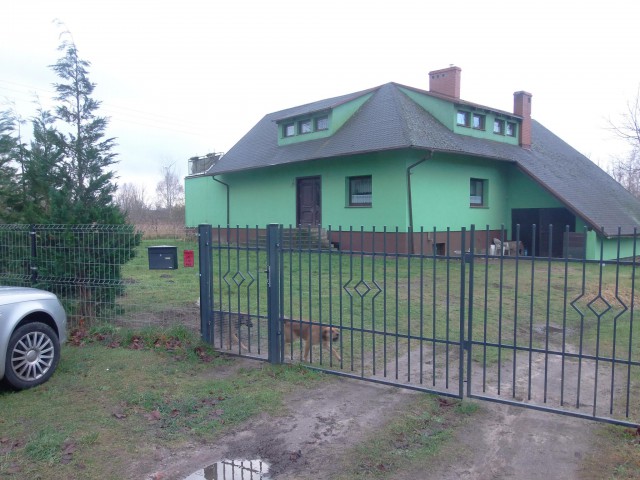 dom wolnostojący Resko, ul. Szpitalna. Zdjęcie 1