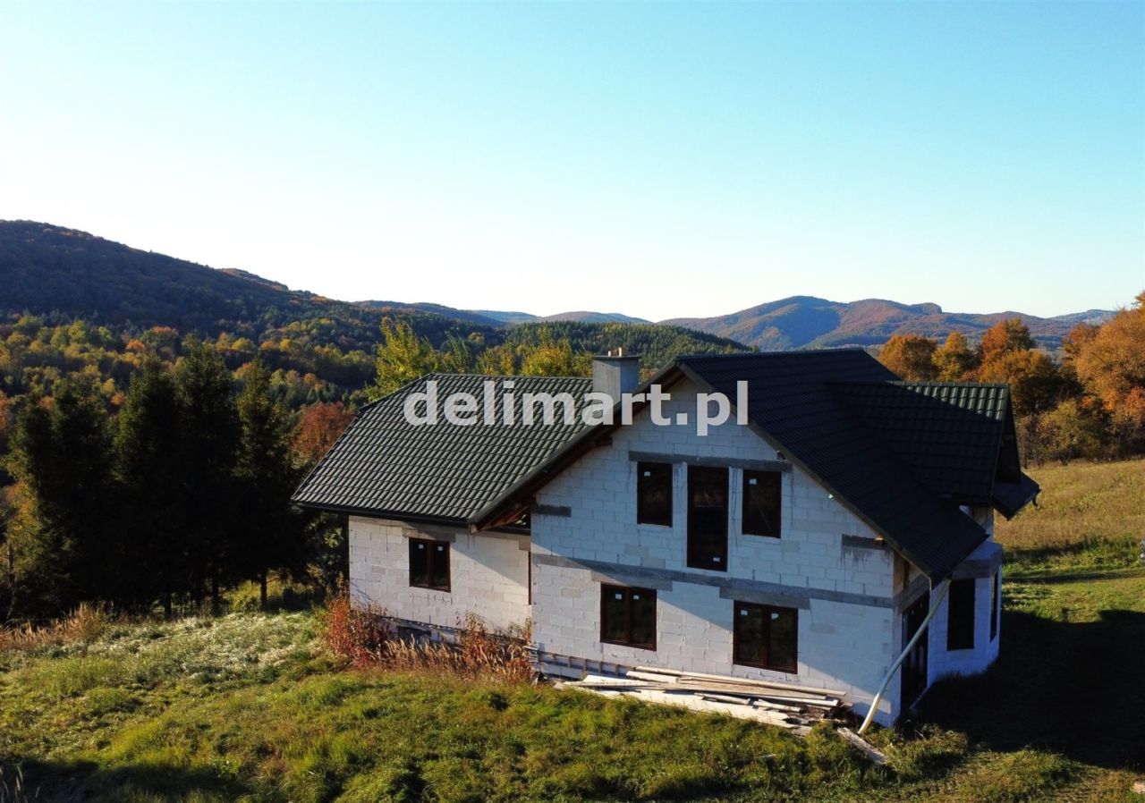 dom wolnostojący, 6 pokoi Liszna. Zdjęcie 2