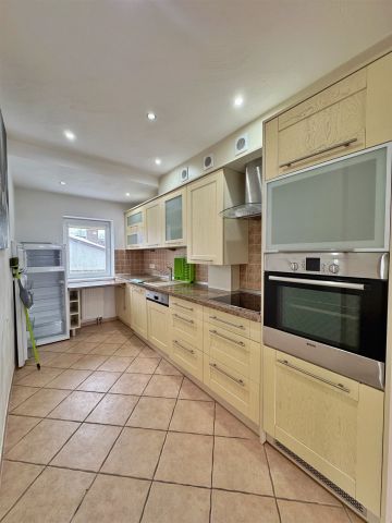 Mieszkanie 3-pokojowe Krynica-Zdrój. Zdjęcie 8