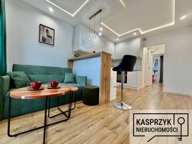 Mieszkanie 3-pokojowe Krosno, ul. Szklarska. Zdjęcie 1