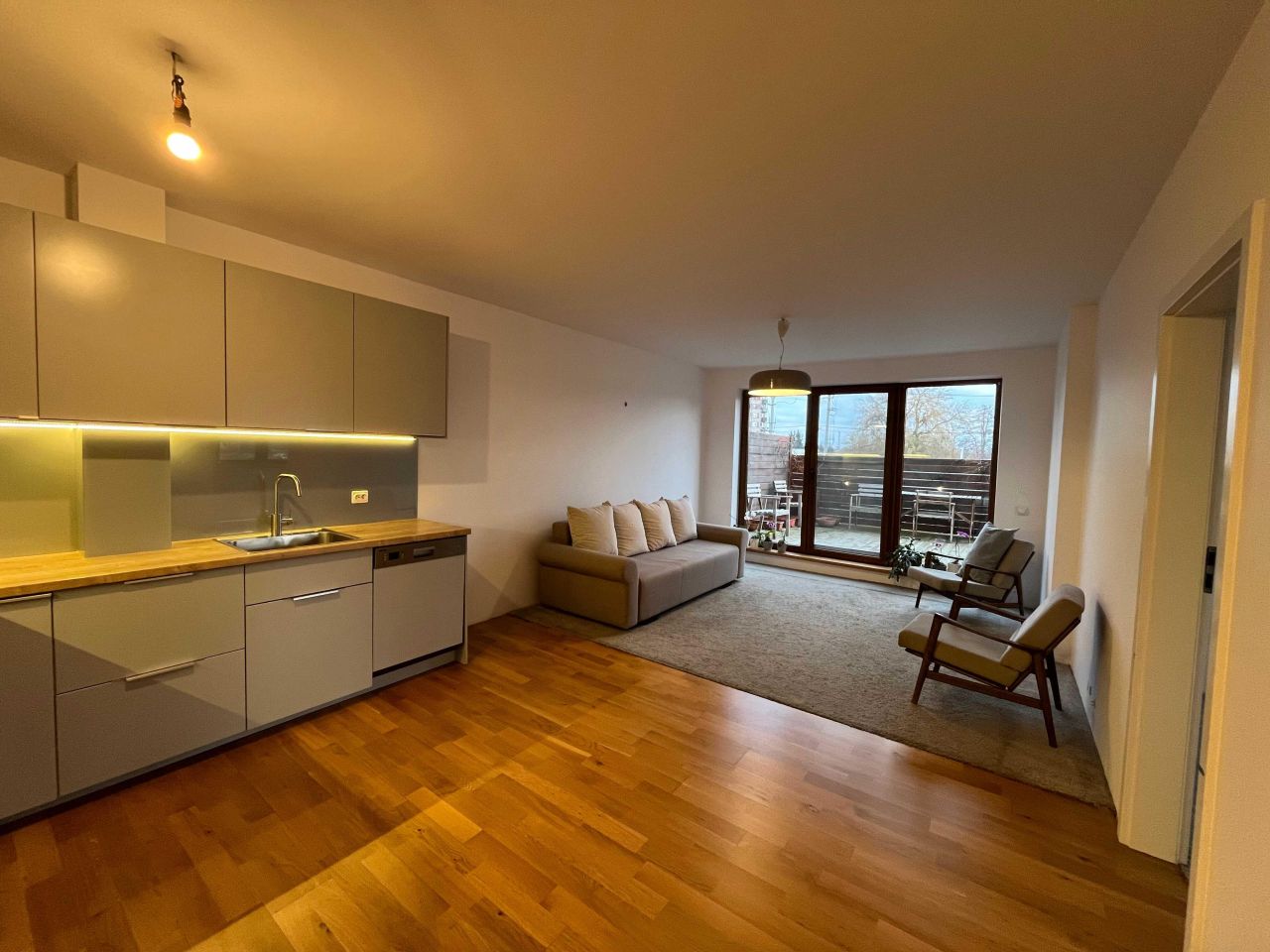 Mieszkanie 3-pokojowe Żyrardów, ul. Władysława Reymonta. Zdjęcie 3