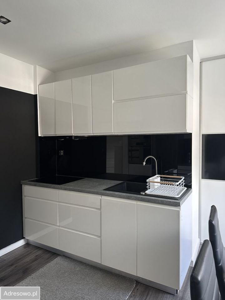 Mieszkanie 4-pokojowe Nowy Targ, os. Gazdy. Zdjęcie 3