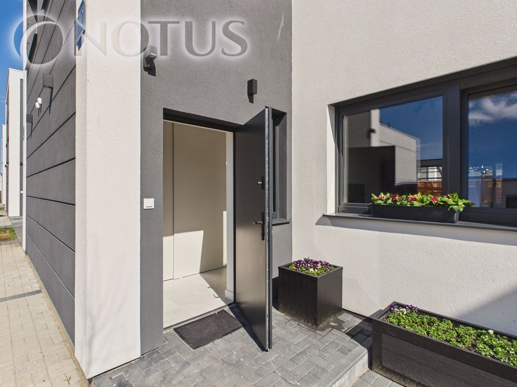 bliźniak, 4 pokoje Koninko. Zdjęcie 3