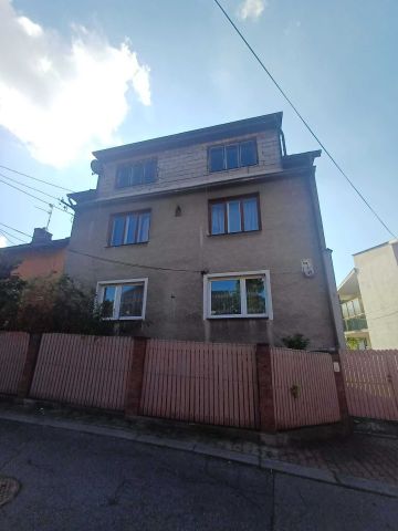dom wolnostojący Kraków Podgórze Duchackie, ul. Krawiecka. Zdjęcie 1