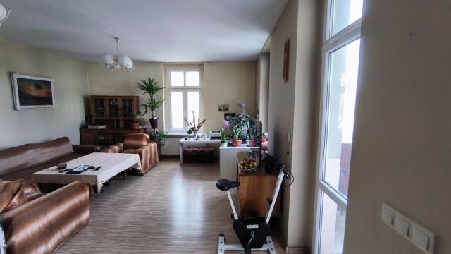 Mieszkanie 3-pokojowe Jelenia Góra Centrum, ul. Heleny Modrzejewskiej. Zdjęcie 1