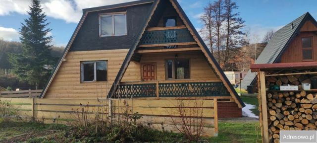 dom letniskowy, 4 pokoje Pokrzywna, ul. Złoty Potok. Zdjęcie 1