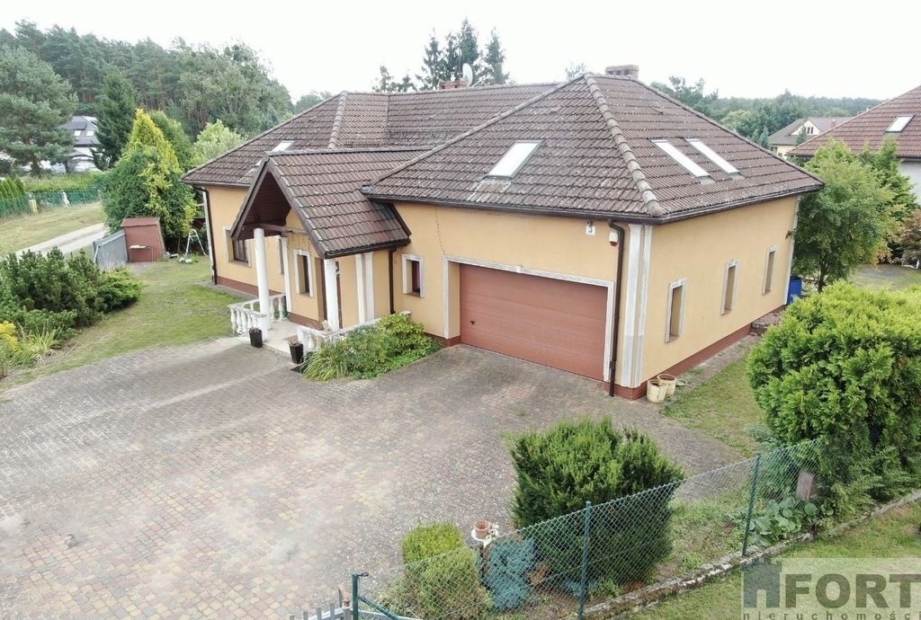 dom wolnostojący, 7 pokoi Rurzyca. Zdjęcie 8