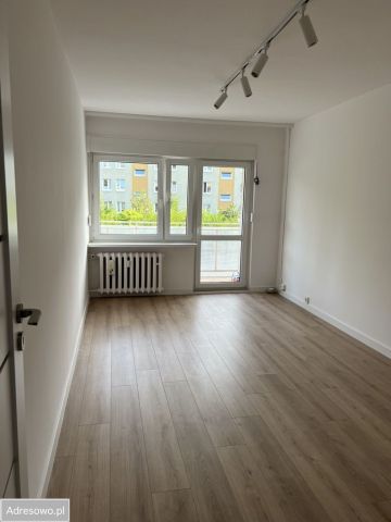 Mieszkanie 3-pokojowe Poznań Winogrady, os. Przyjaźni. Zdjęcie 1