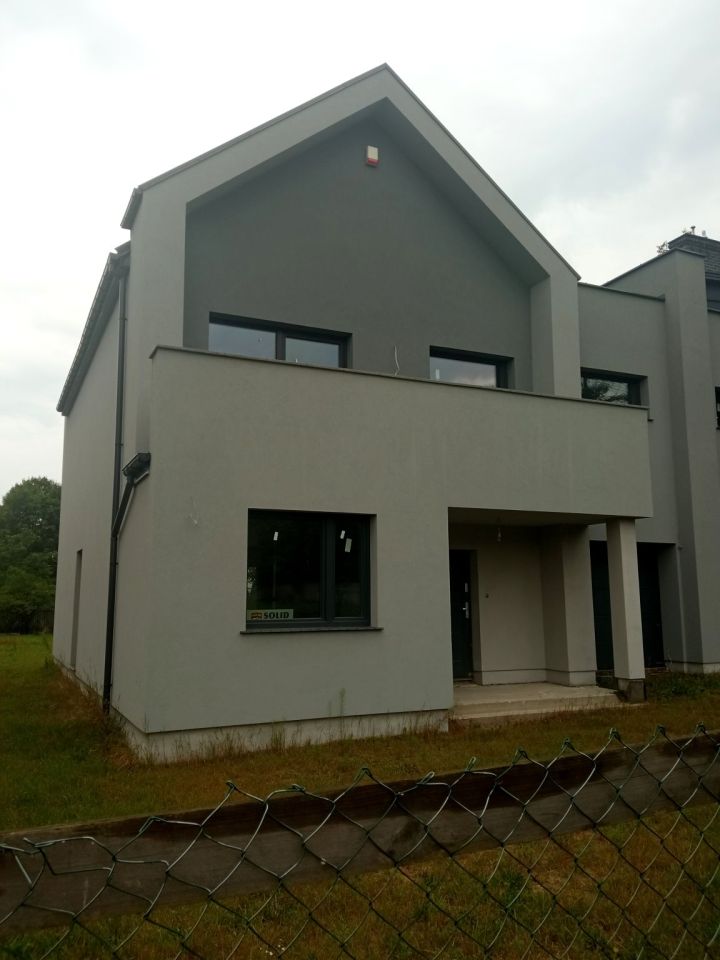 bliźniak, 5 pokoi Warszawa Wawer, ul. Artystyczna. Zdjęcie 2