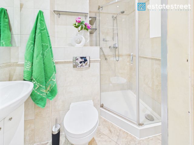 Mieszkanie 3-pokojowe Katowice, ul. Piękna. Zdjęcie 4