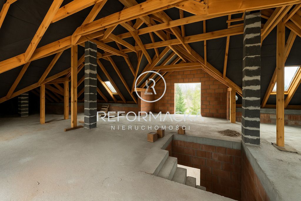 dom wolnostojący, 6 pokoi Strażów. Zdjęcie 4