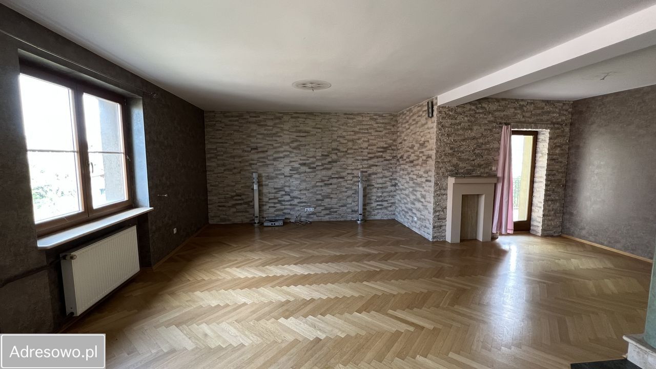 dom wolnostojący, 5 pokoi Wieluń, ul. Lipowa. Zdjęcie 8