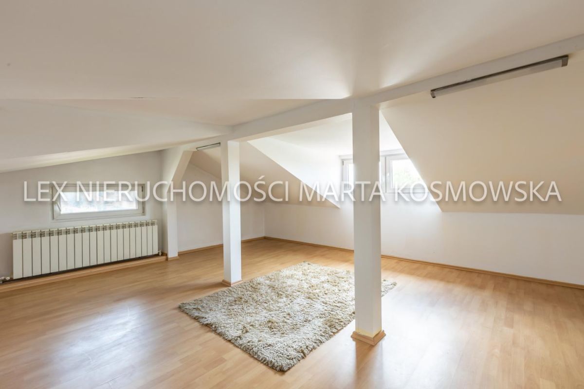 dom wolnostojący, 7 pokoi Raszyn. Zdjęcie 4