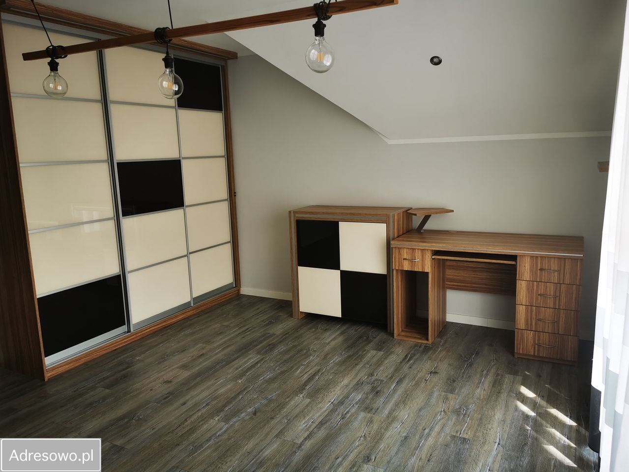 dom wolnostojący, 5 pokoi Nowodwór. Zdjęcie 8