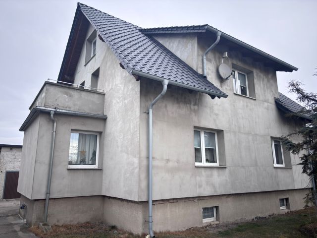 dom wolnostojący, 6 pokoi Strzelce Opolskie Mokre Łany, ul. Wawrzyńca Świerzego. Zdjęcie 1