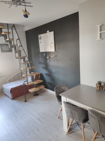 Mieszkanie 3-pokojowe Świebodzice, ul. Świdnicka. Zdjęcie 2