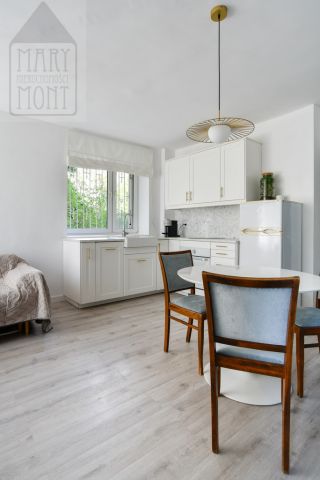 Mieszkanie 3-pokojowe Warszawa Żoliborz, pl. Wojska Polskiego. Zdjęcie 1