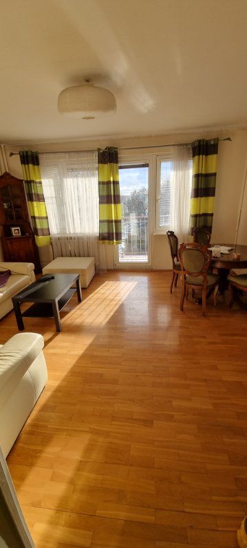 Mieszkanie 3-pokojowe Pabianice Centrum, ul. Władysława Broniewskiego. Zdjęcie 1